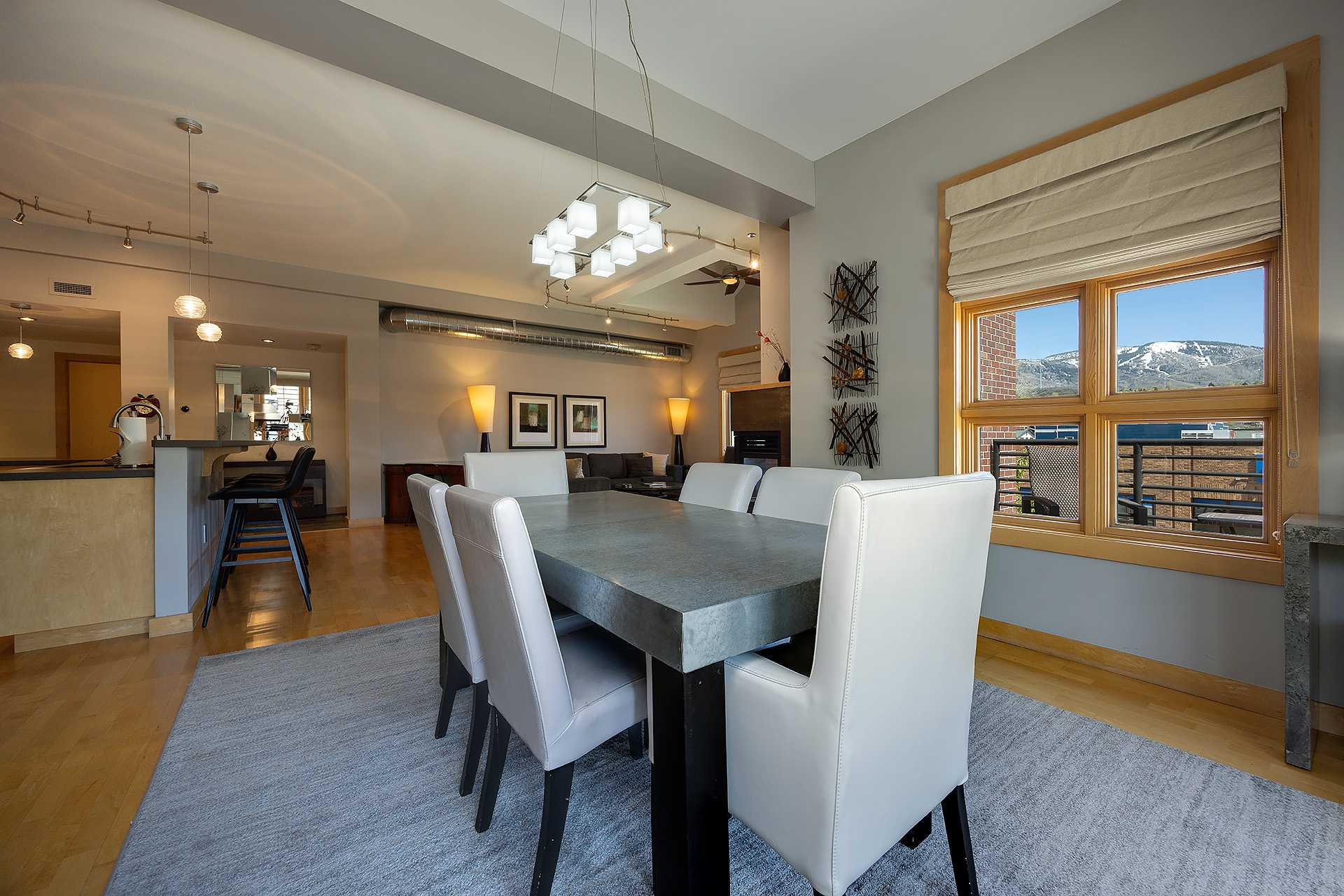 ALP2E: Alpenglow Condominiums