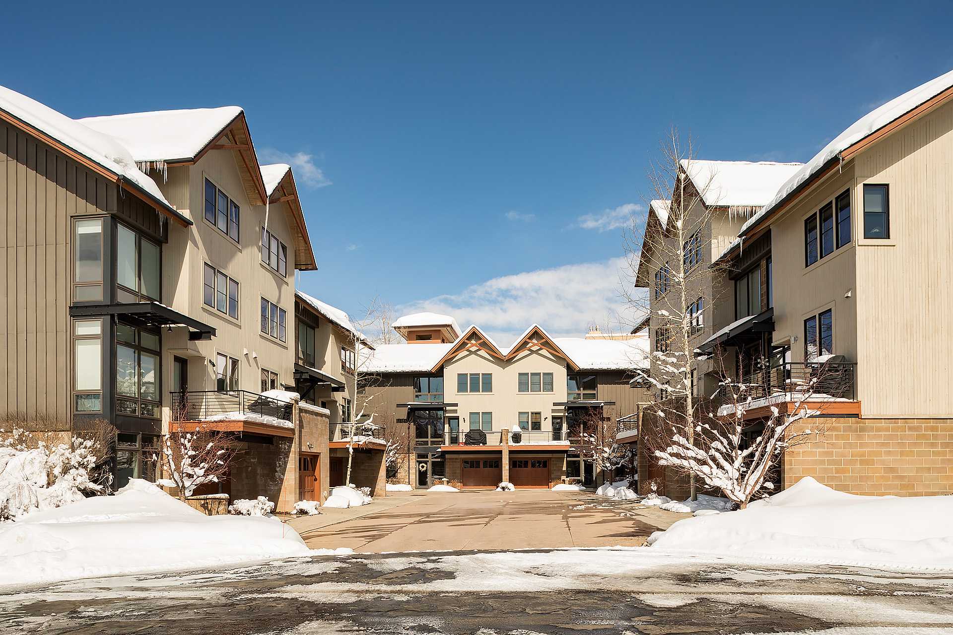 BH19: Blackhawk Townhomes