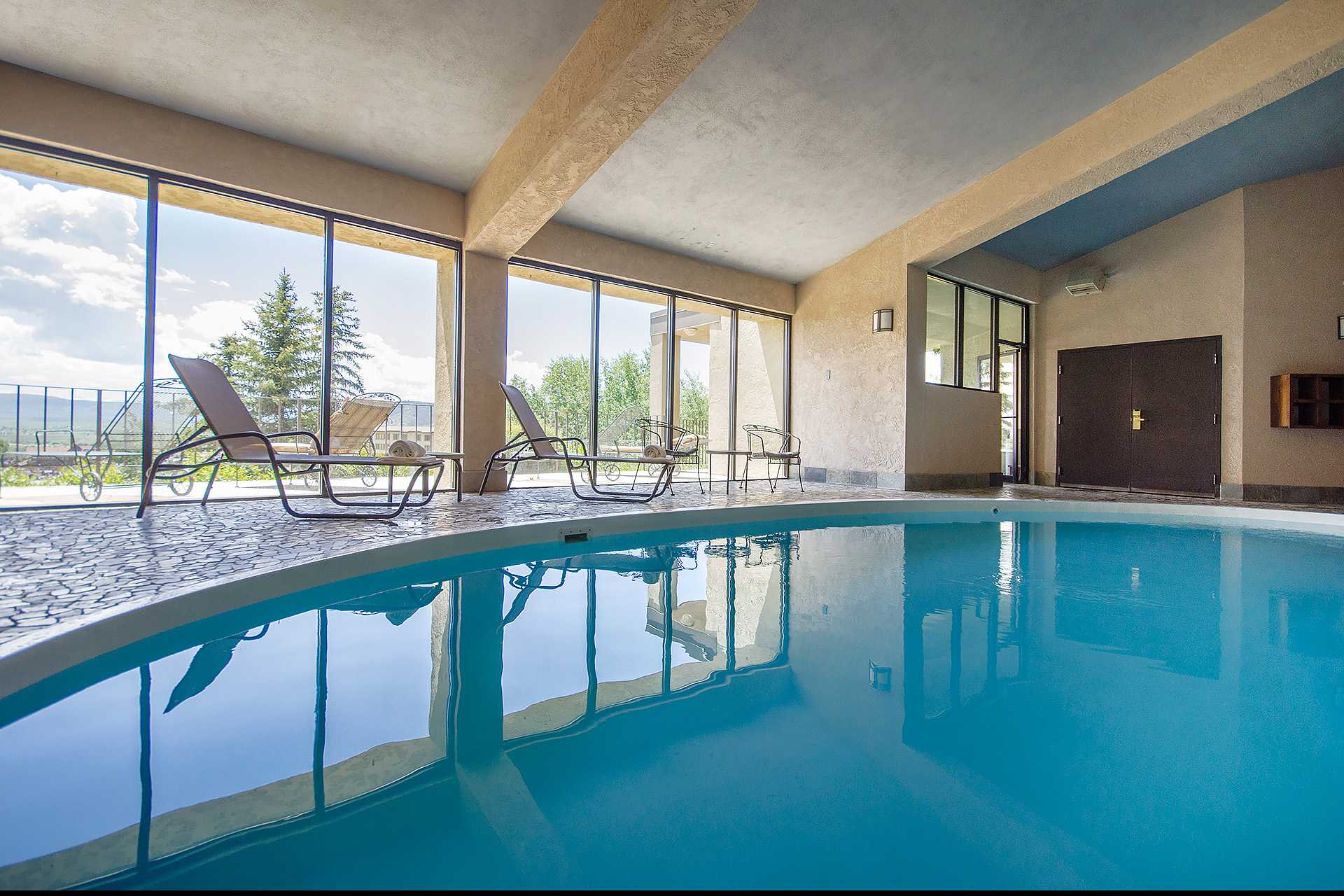 BT402: Bronze Tree Condominiums