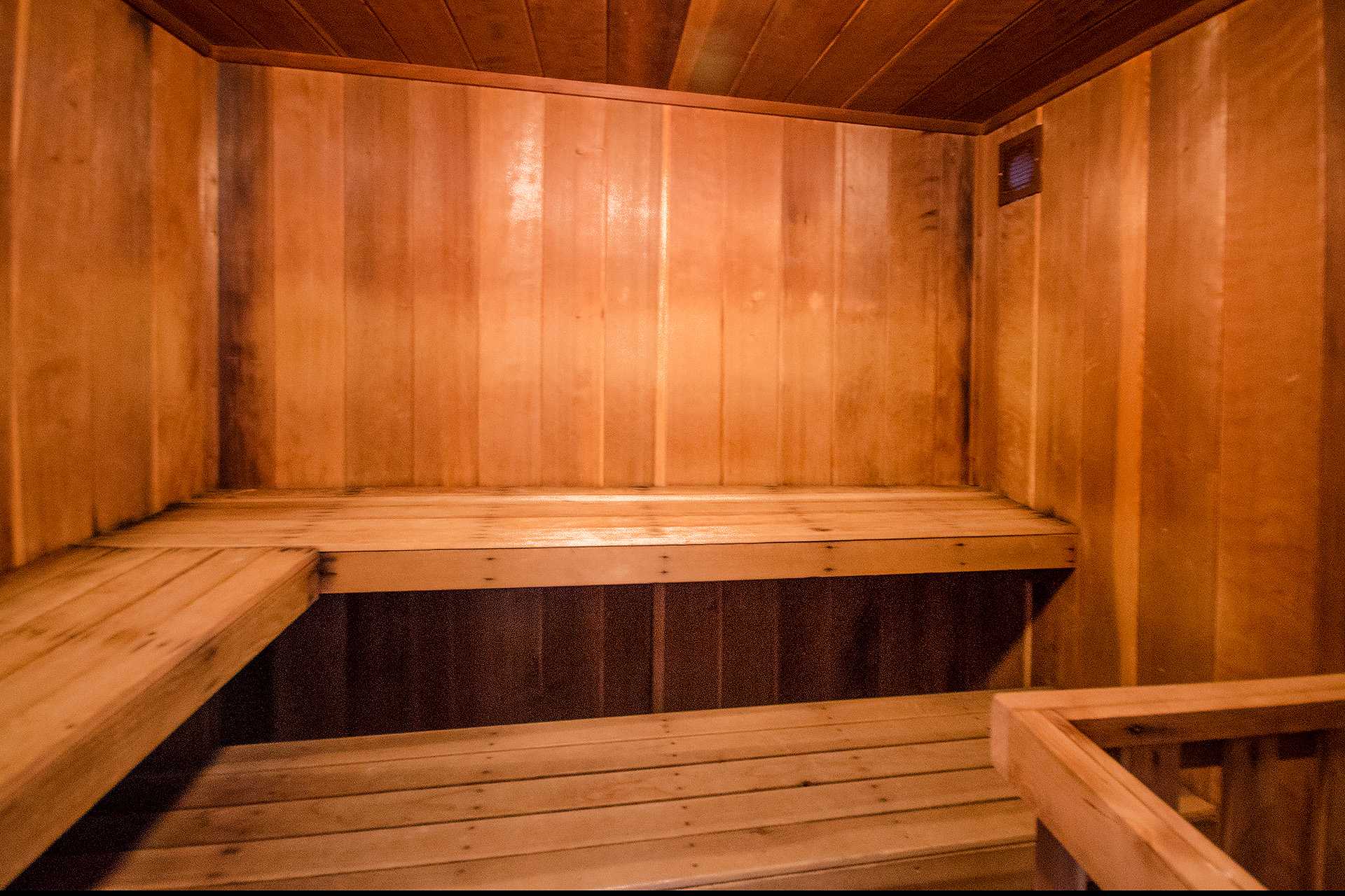 BT402: Bronze Tree Condominiums