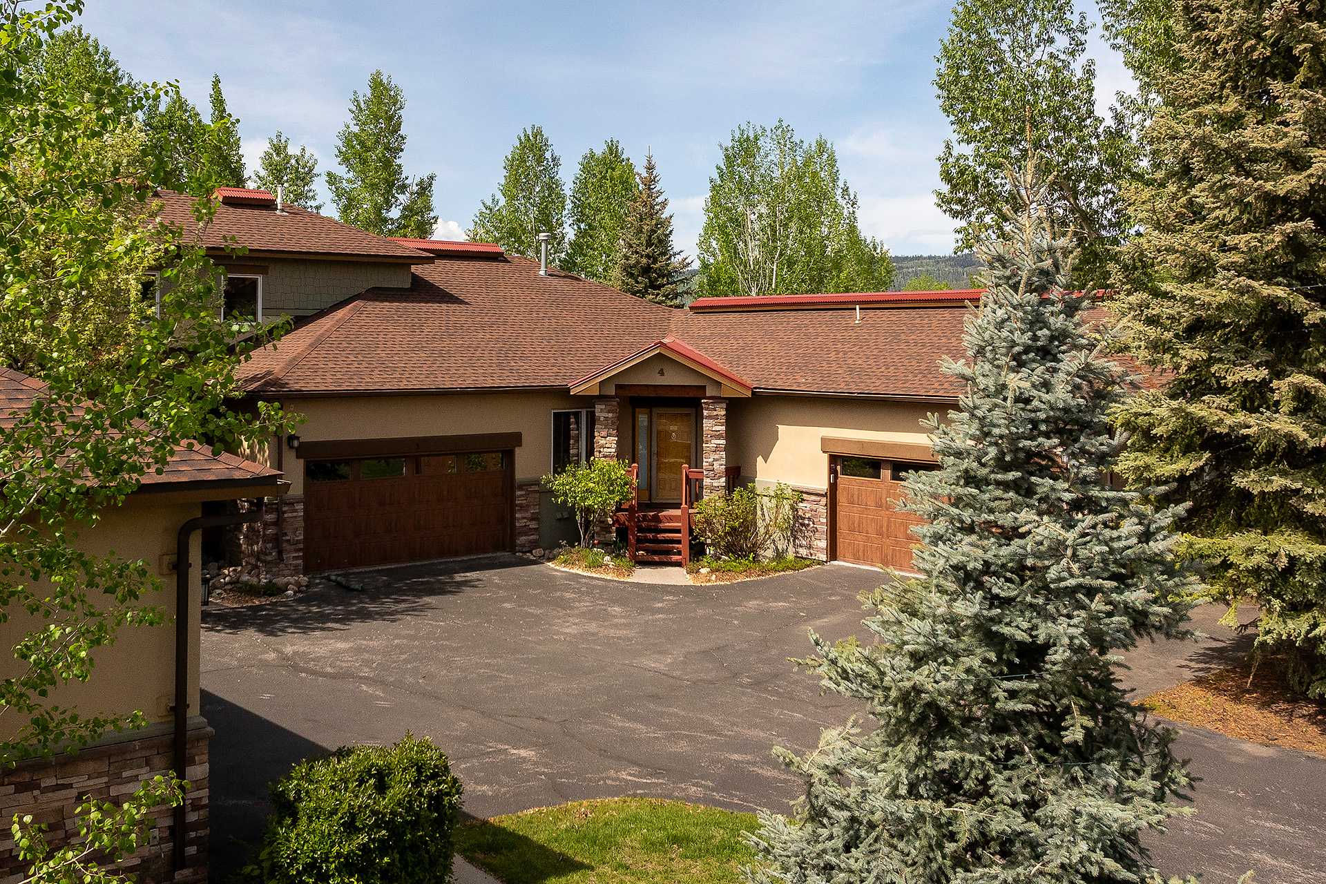 CAS04: Cascades at EagleRidge