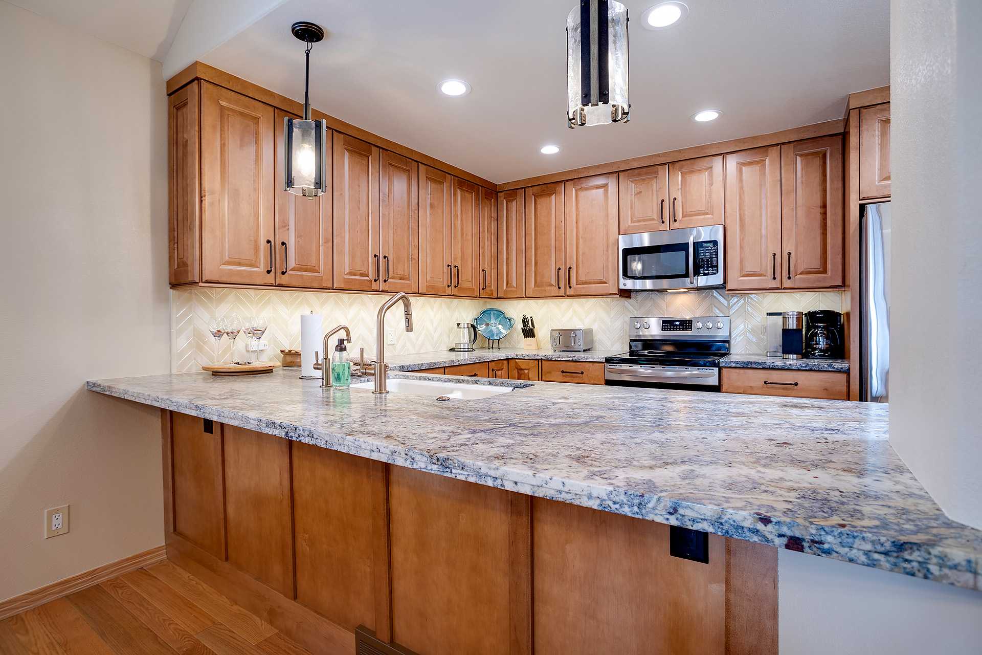 CAS04: Cascades at EagleRidge