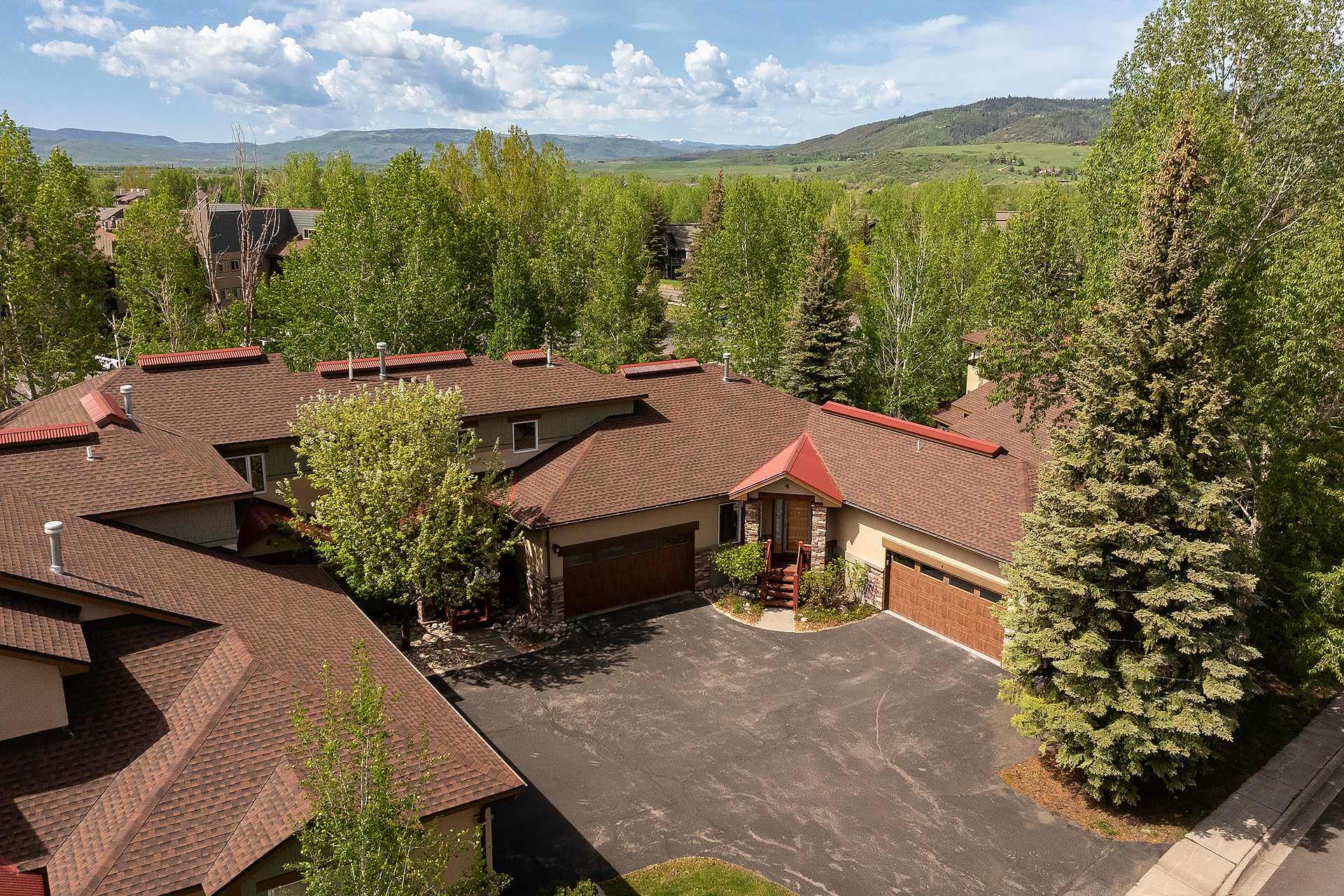 CAS04: Cascades at EagleRidge