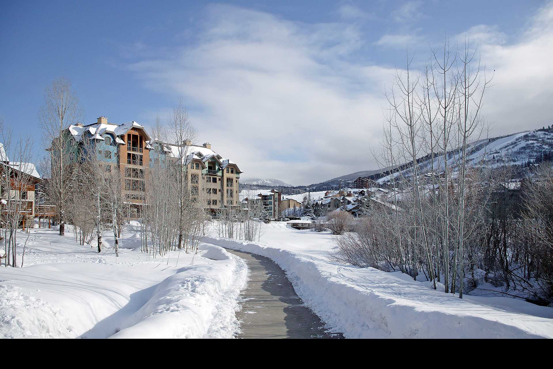 HM2A: Highmark Steamboat Springs