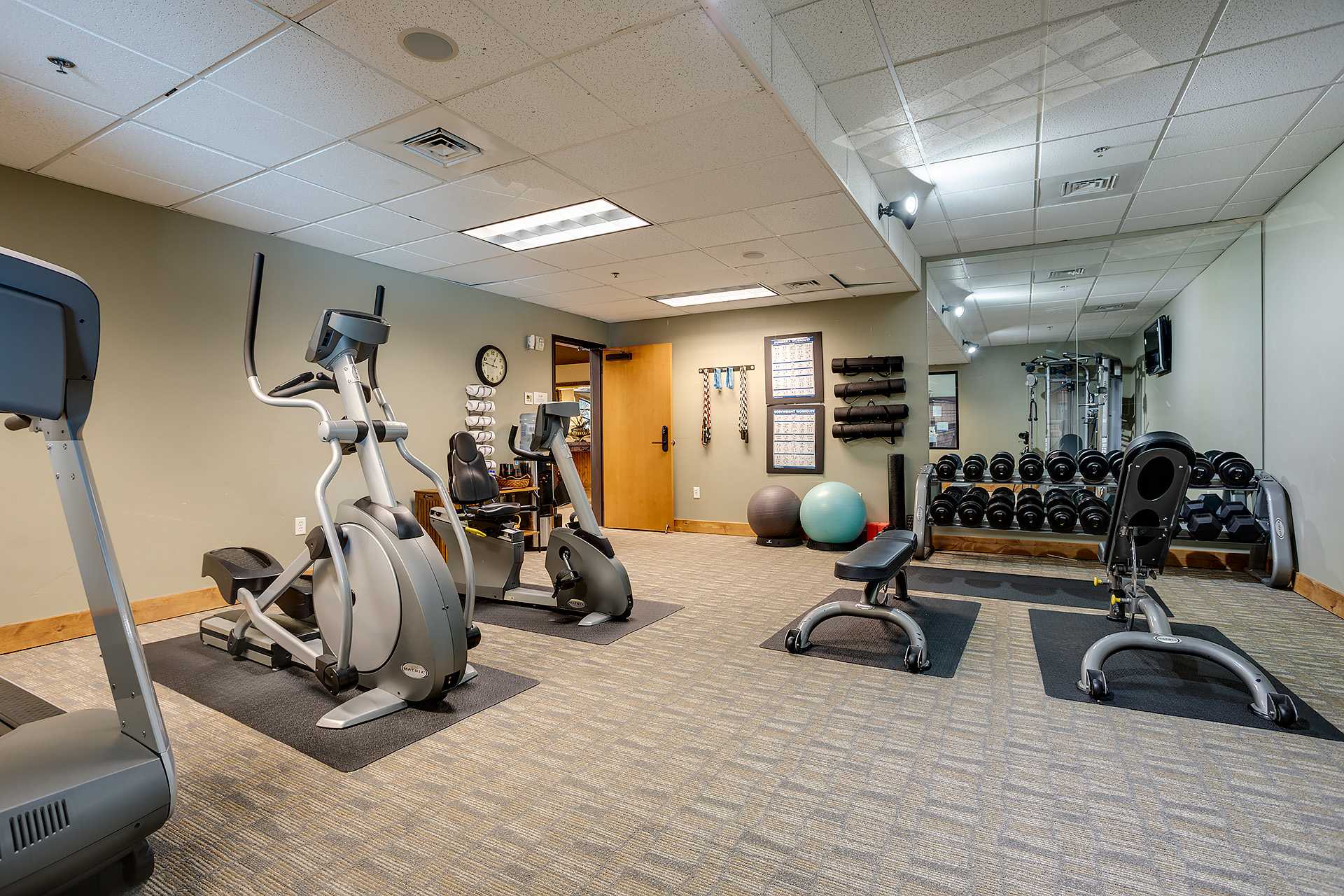 HM2A: Highmark Steamboat Springs