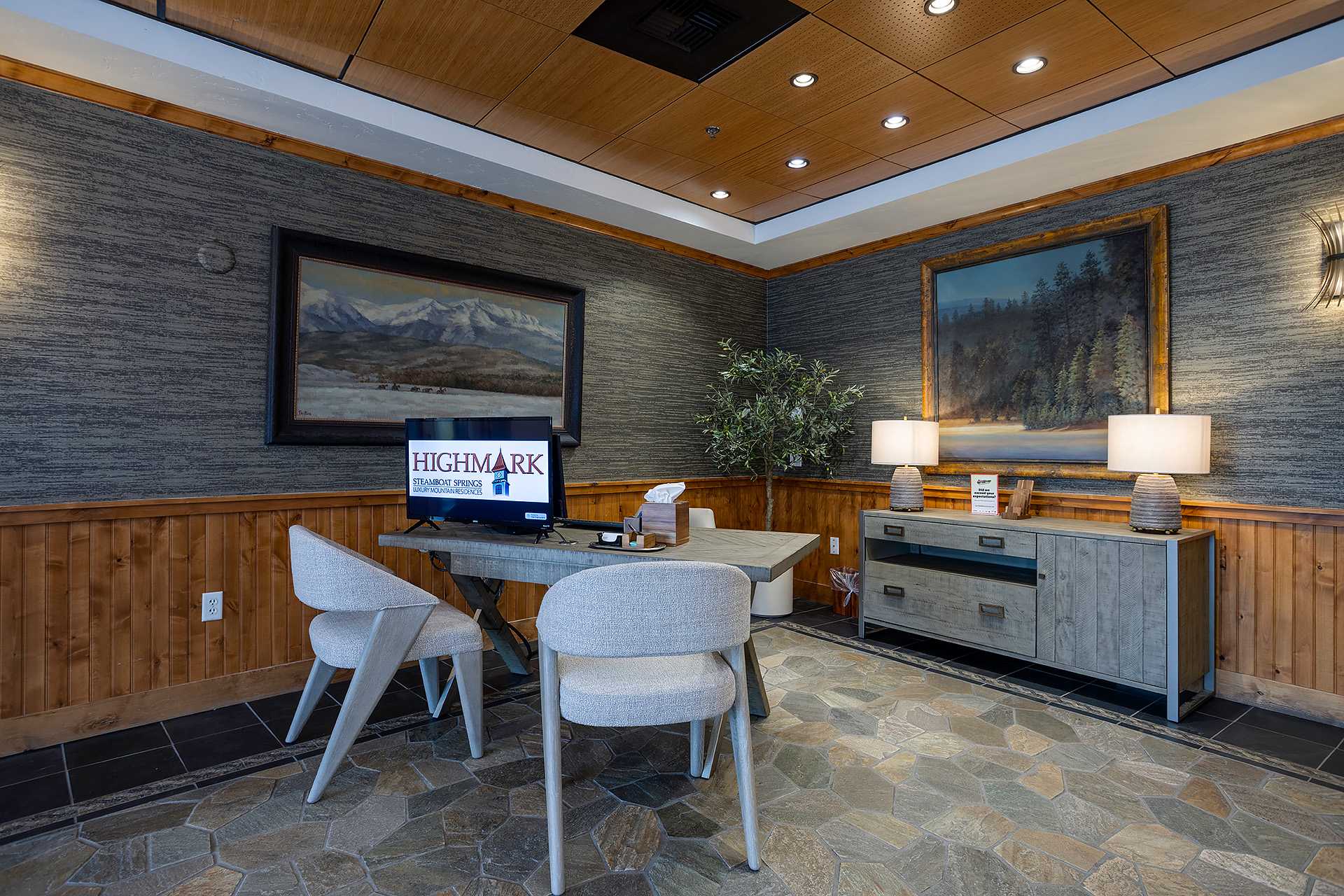 HM2A: Highmark Steamboat Springs