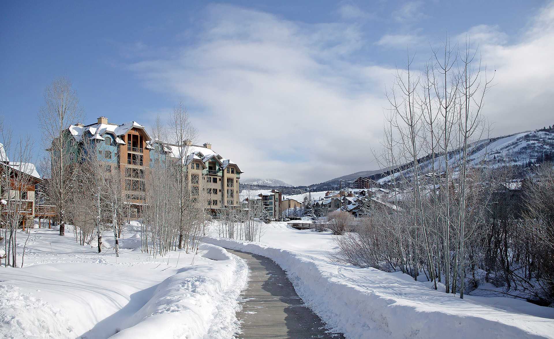 HM2A: Highmark Steamboat Springs