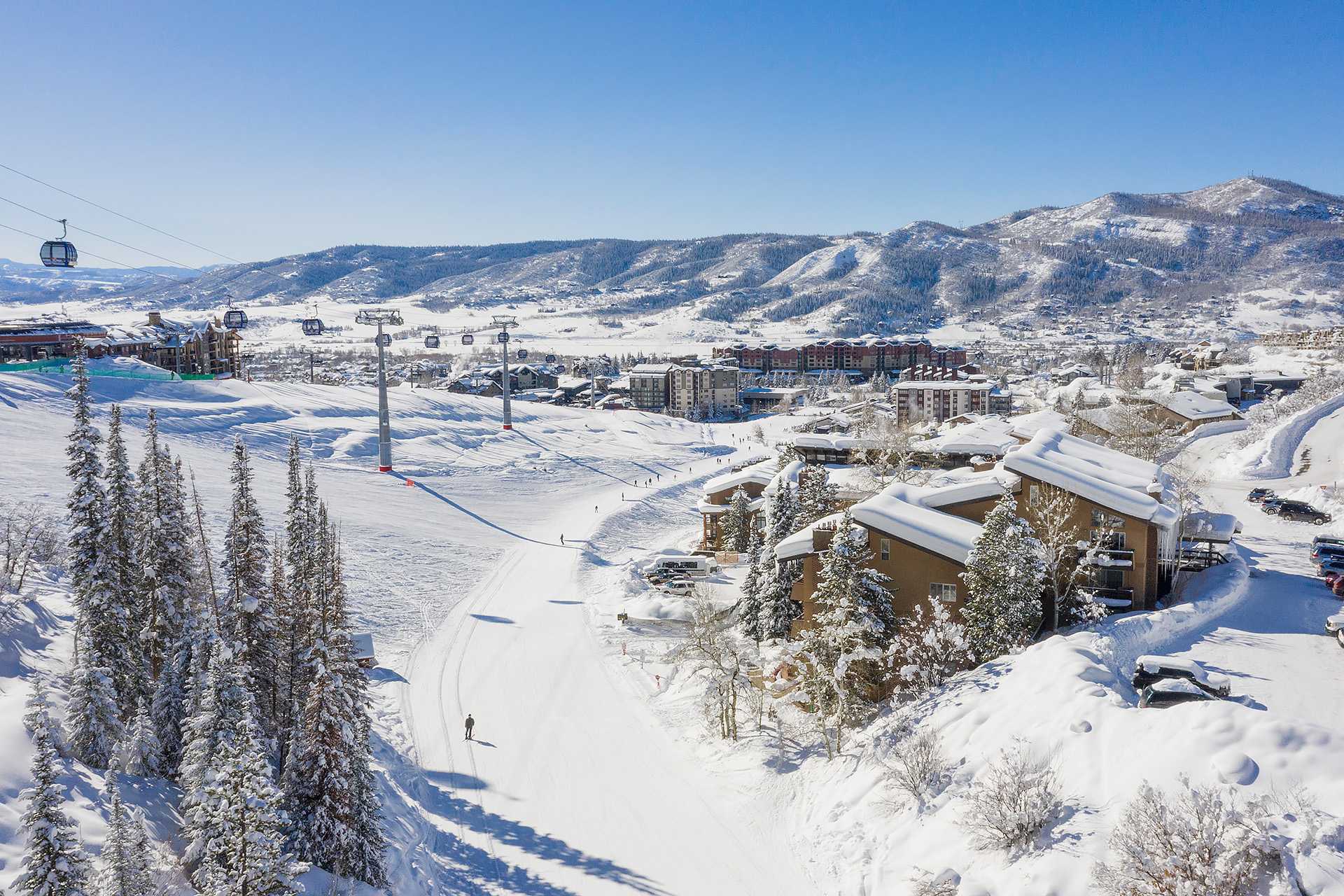 SE048: Storm Meadows East Slopeside