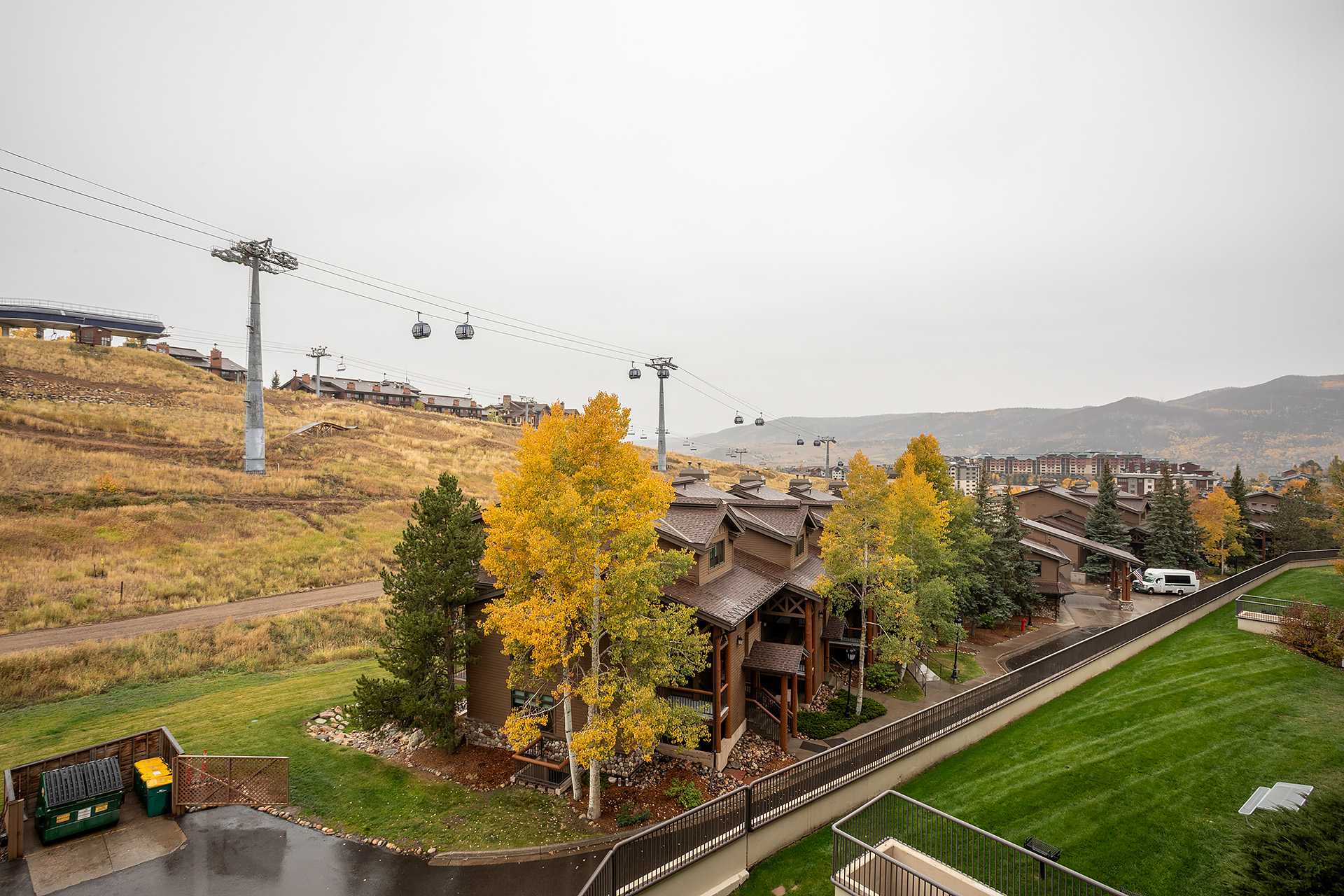 SM448: Storm Meadows 300-400 at Christie Base