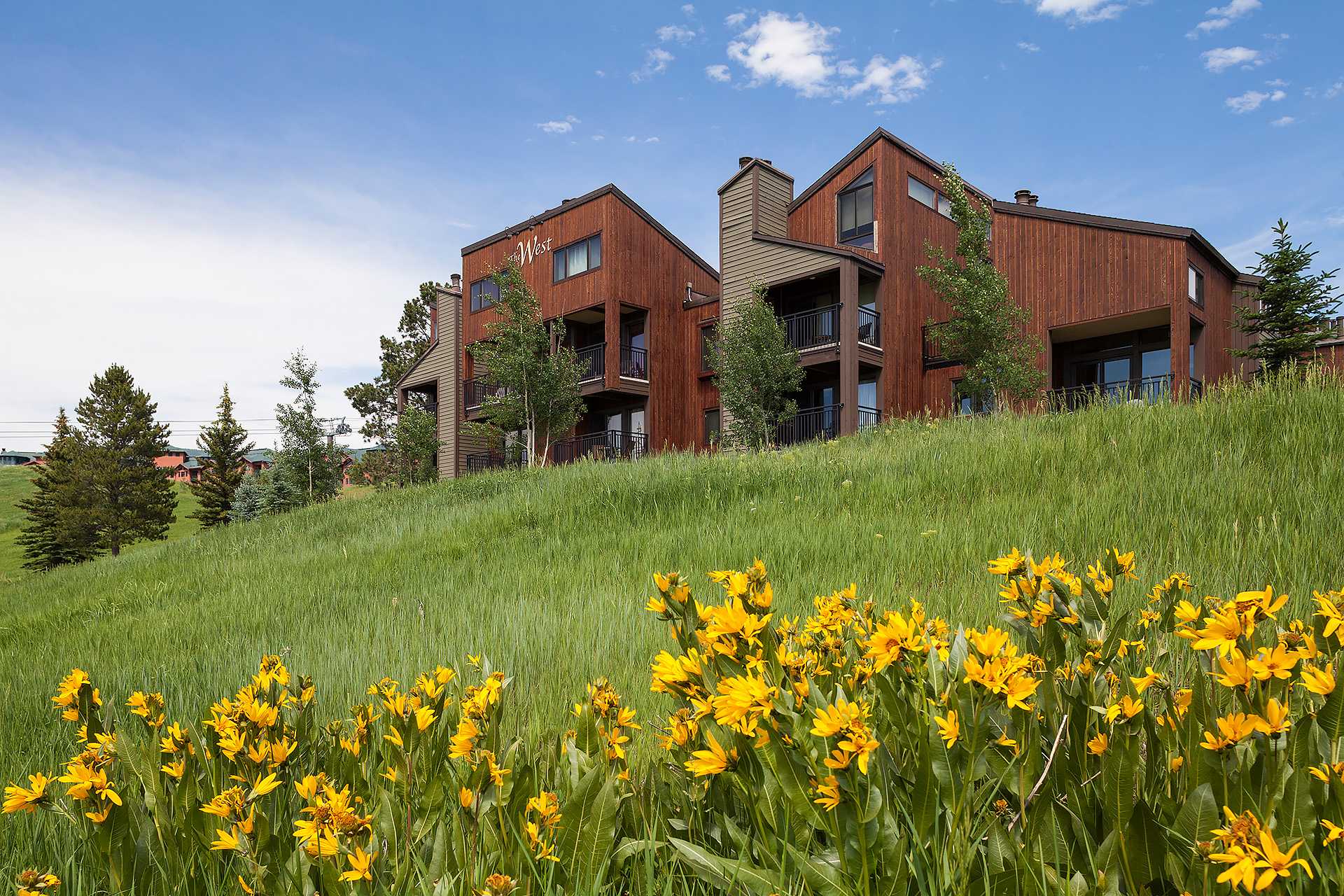 W3204: The West Condominiums