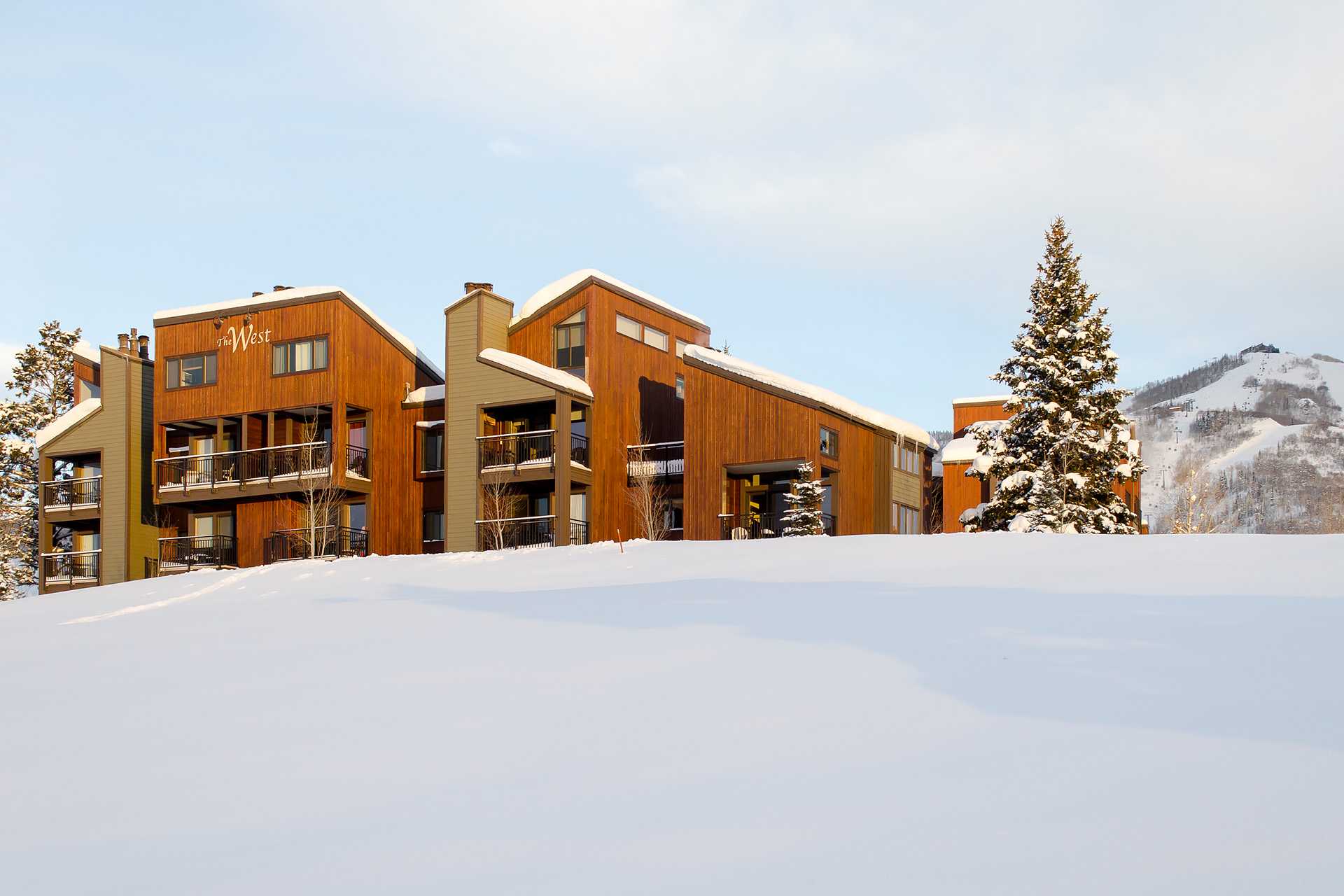 W3536: The West Condominiums